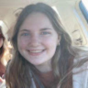 Meet your Posher, Lexi